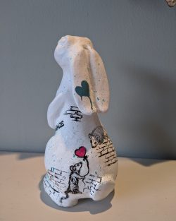 Rabbit sculpture graffiti
