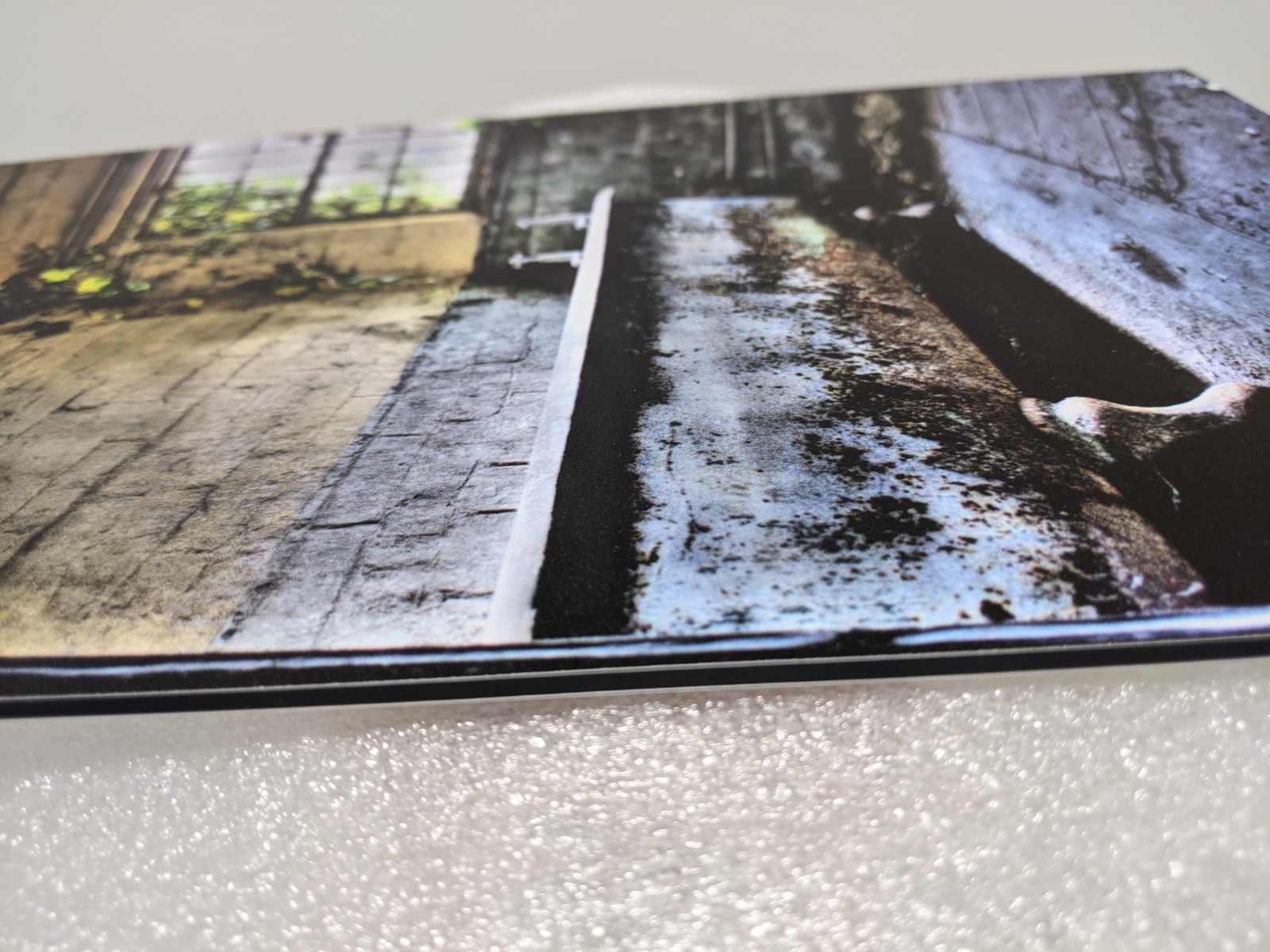 'Bath' Limited Edition Metal print - Image 3